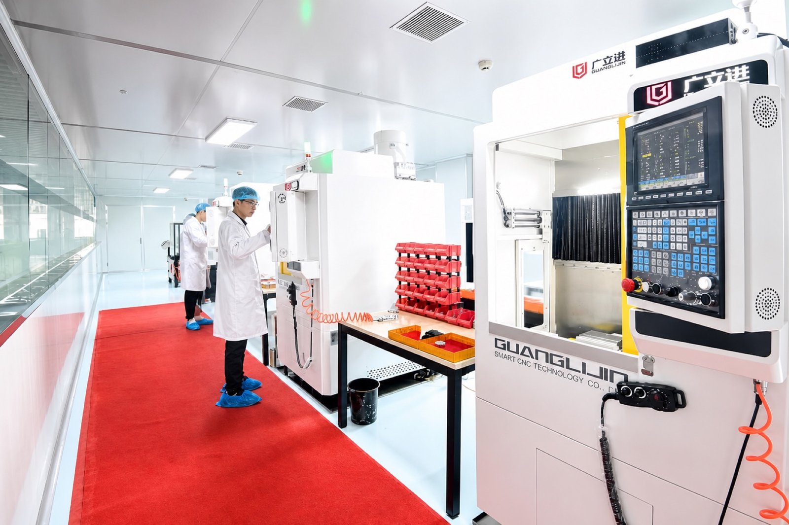 Controlled precision production area with operators